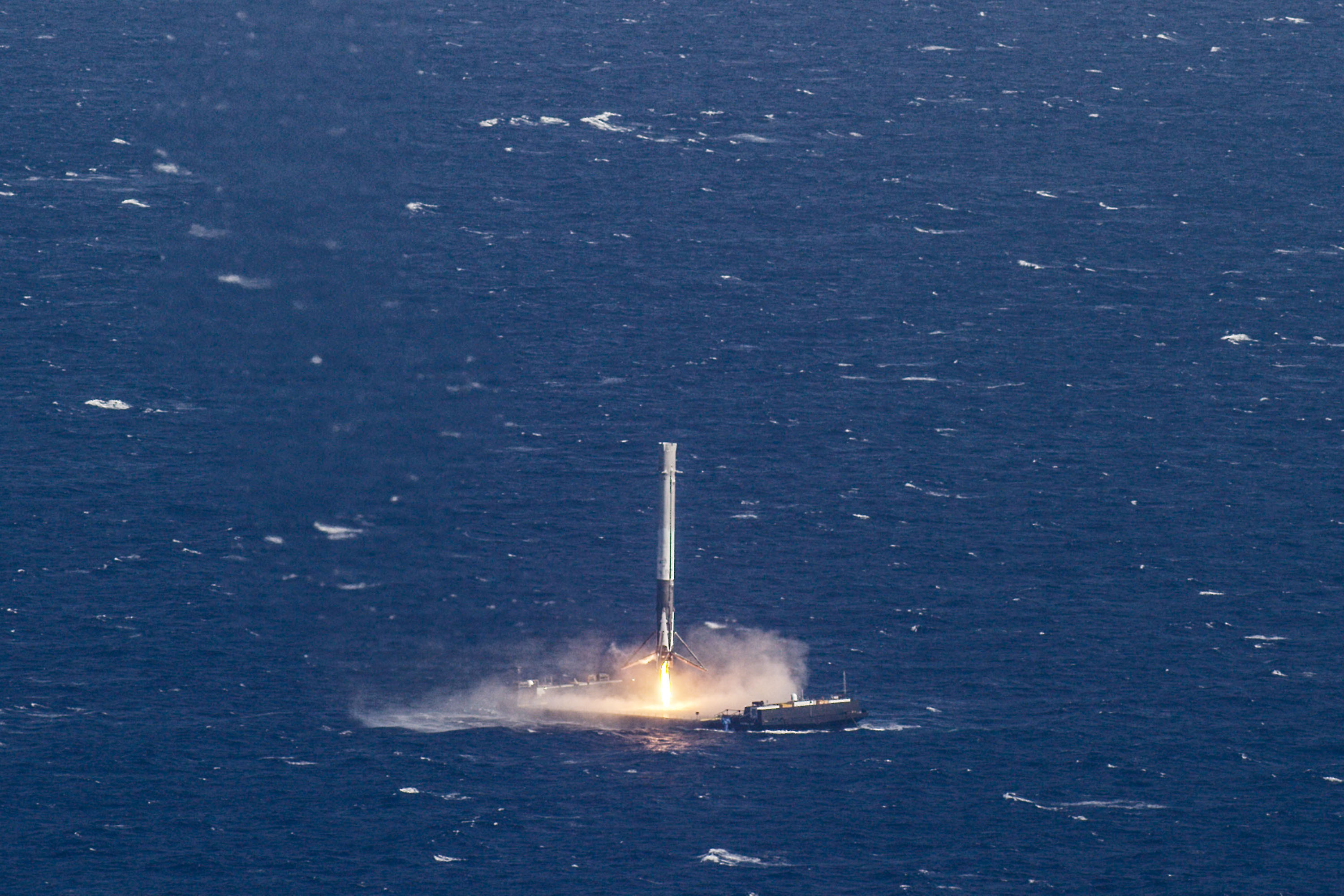 Falcon 9 first stage on the droneship